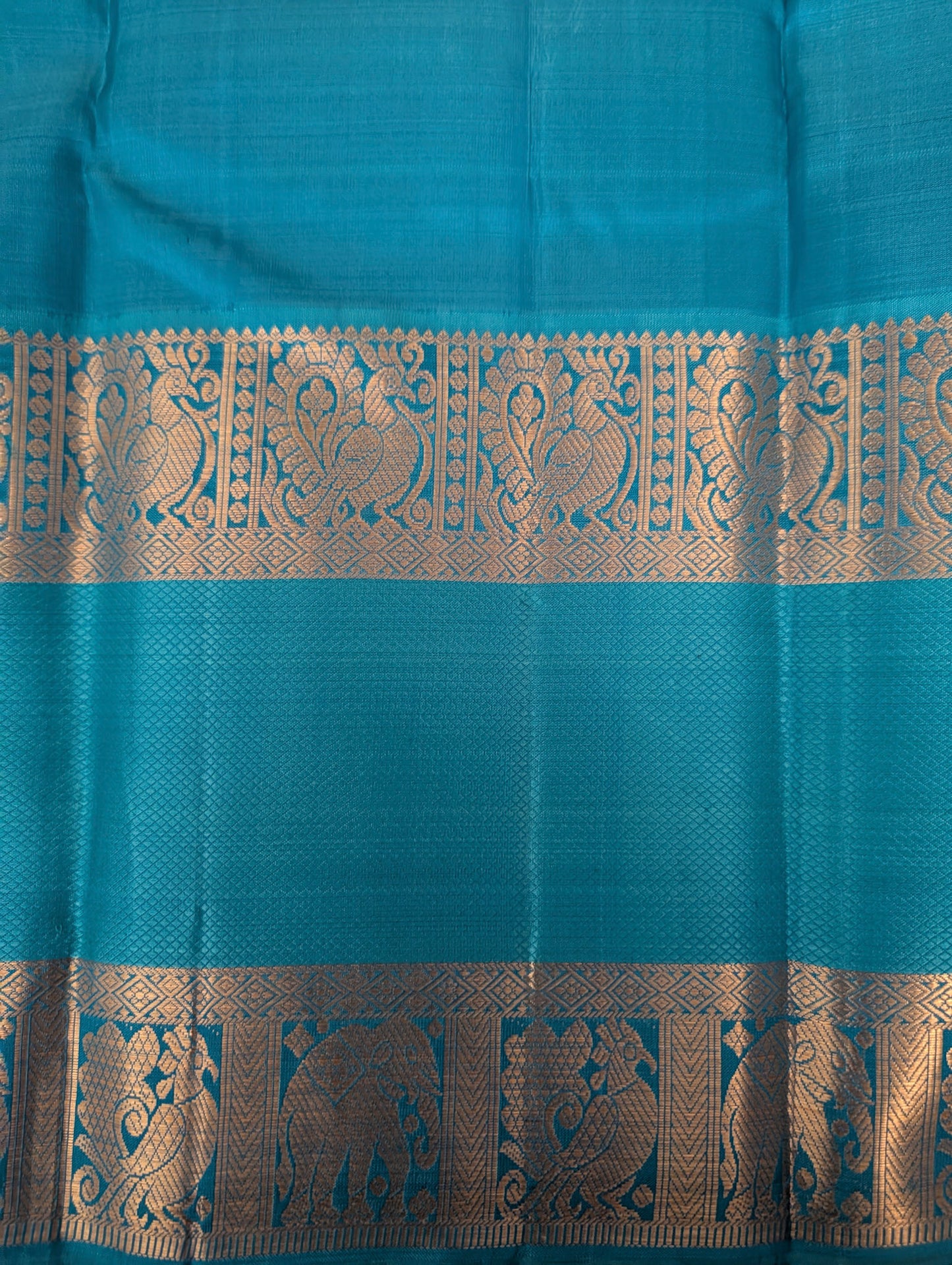 Red and Blue 2G Zari Kanjeevaram Silk Saree