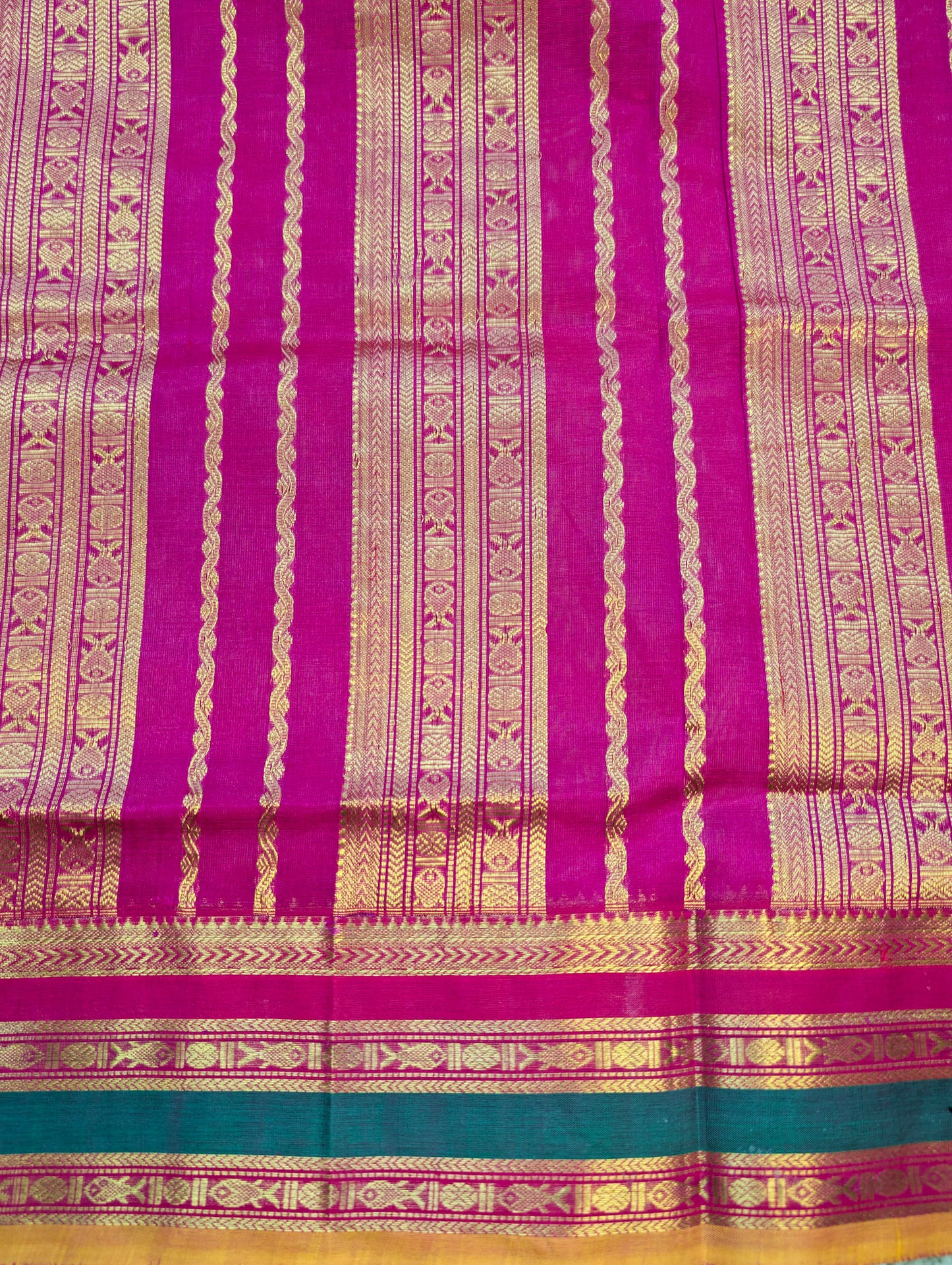 Light Pista Green with Pink border Koravi Pure Kanchi silk cotton