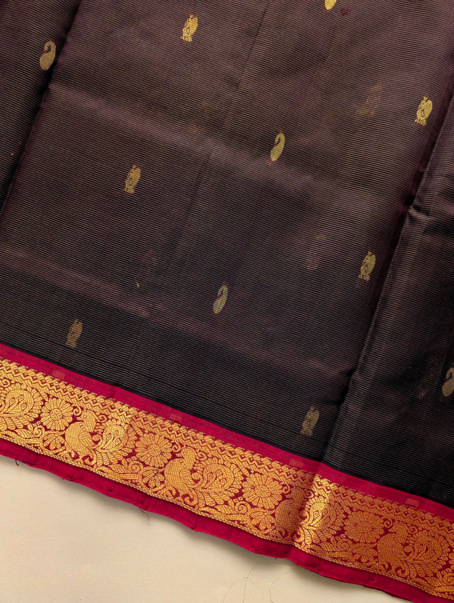 Brown with Pink Vaira Oosi Pure Kanchi Silk Cotton Saree