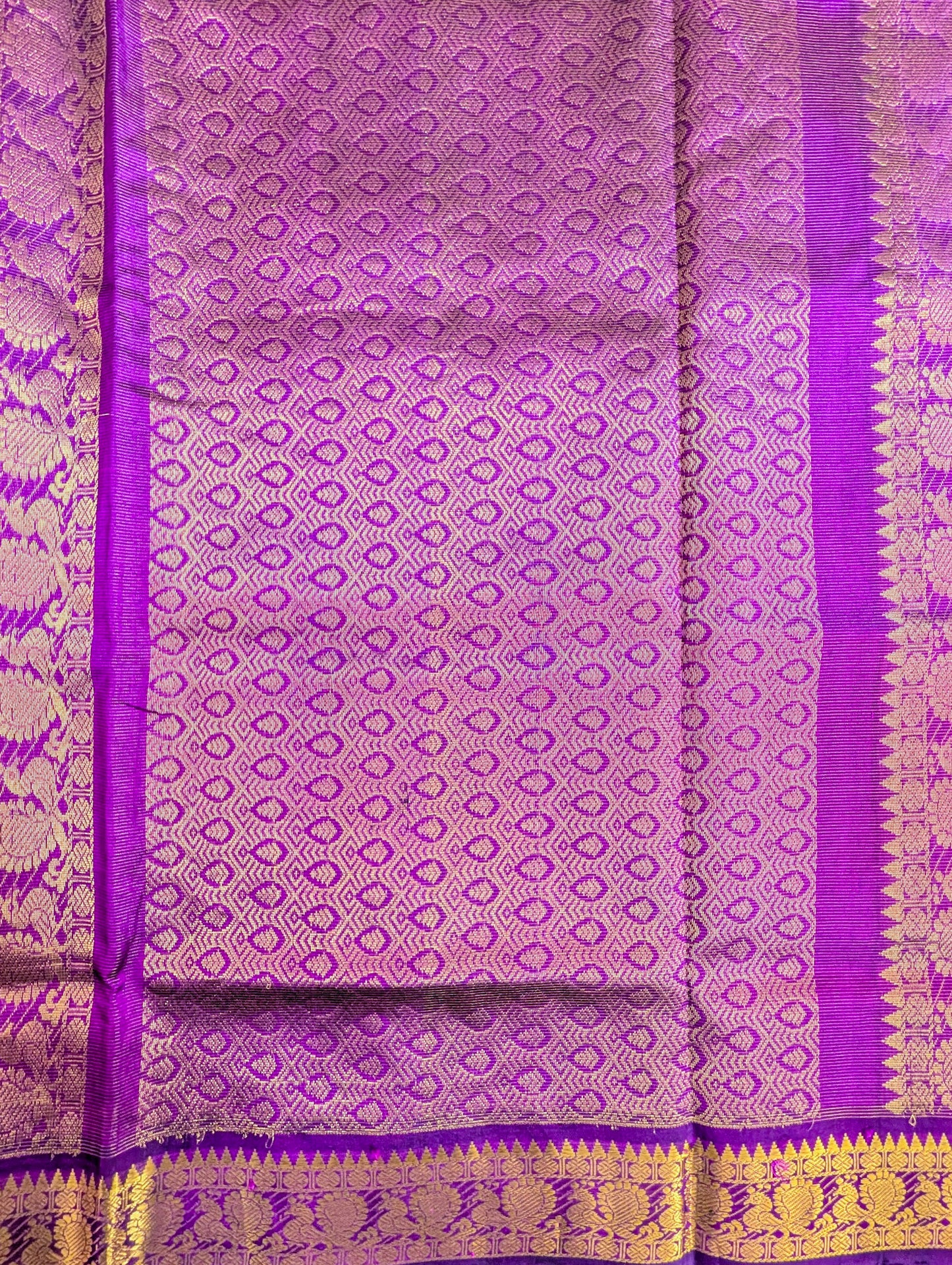 Purple Vaira Oosi Pure Kanchi Silk Cotton Saree with Buttas
