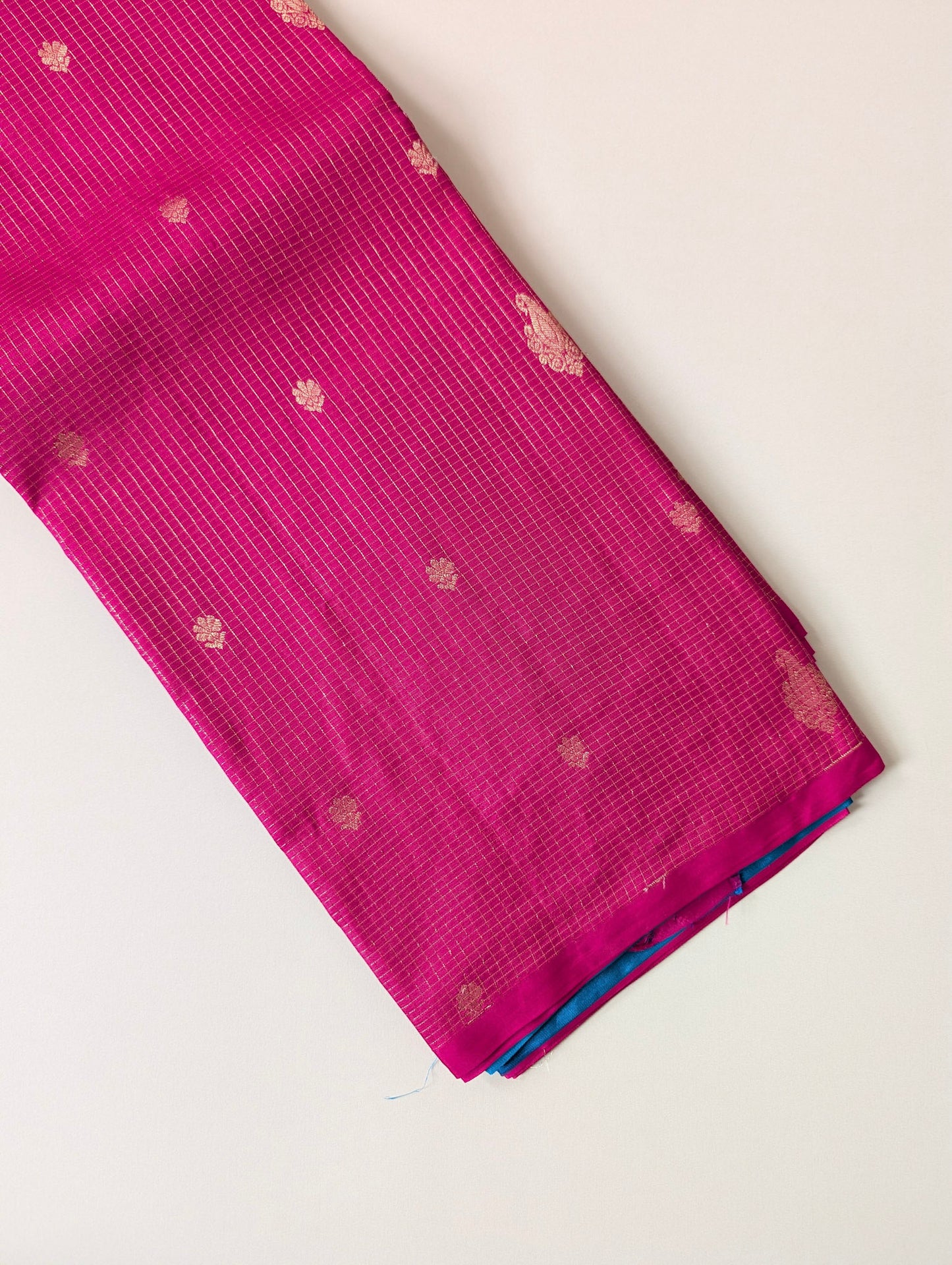 Pink checks Borderless Kanjeevaram Silk Saree