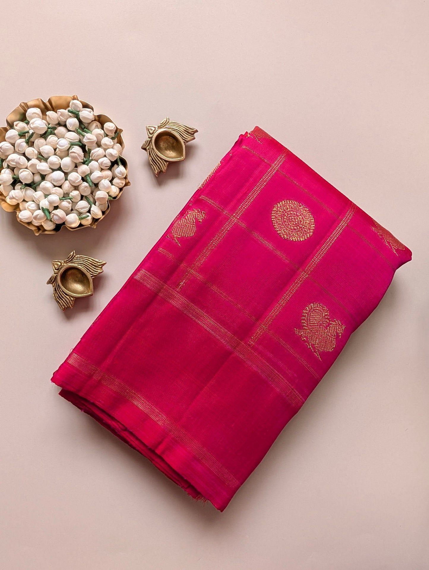 Pink Borderless 3G Zari Kanjeevaram Silk Saree