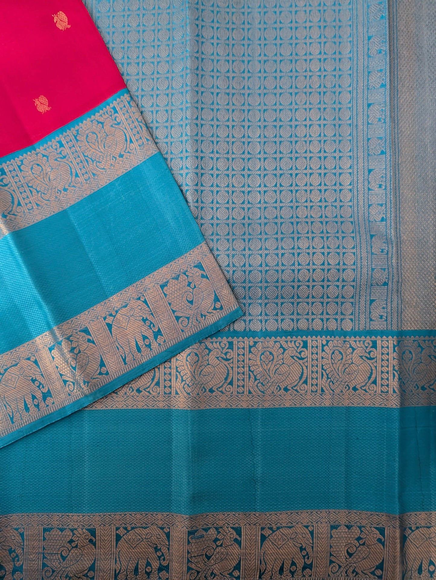 Red and Blue 2G Zari Kanjeevaram Silk Saree