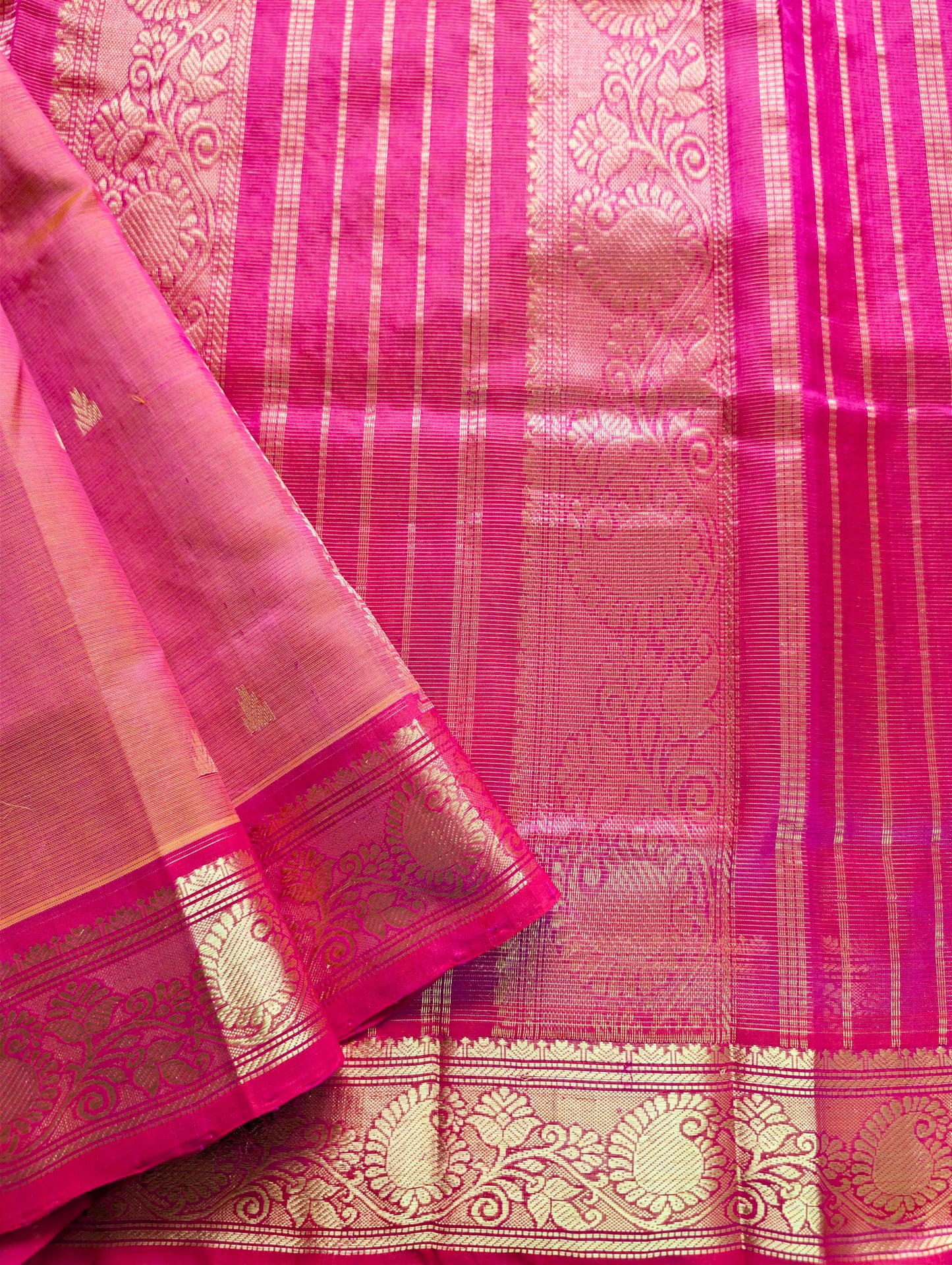 Pink Vaira Oosi Pure Kanchi Silk Cotton Saree