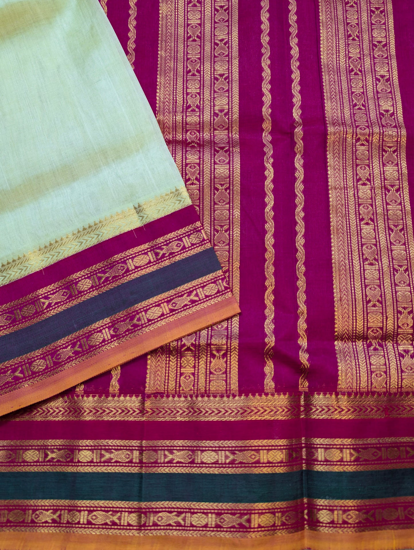 Light Pista Green with Pink border Koravi Pure Kanchi silk cotton