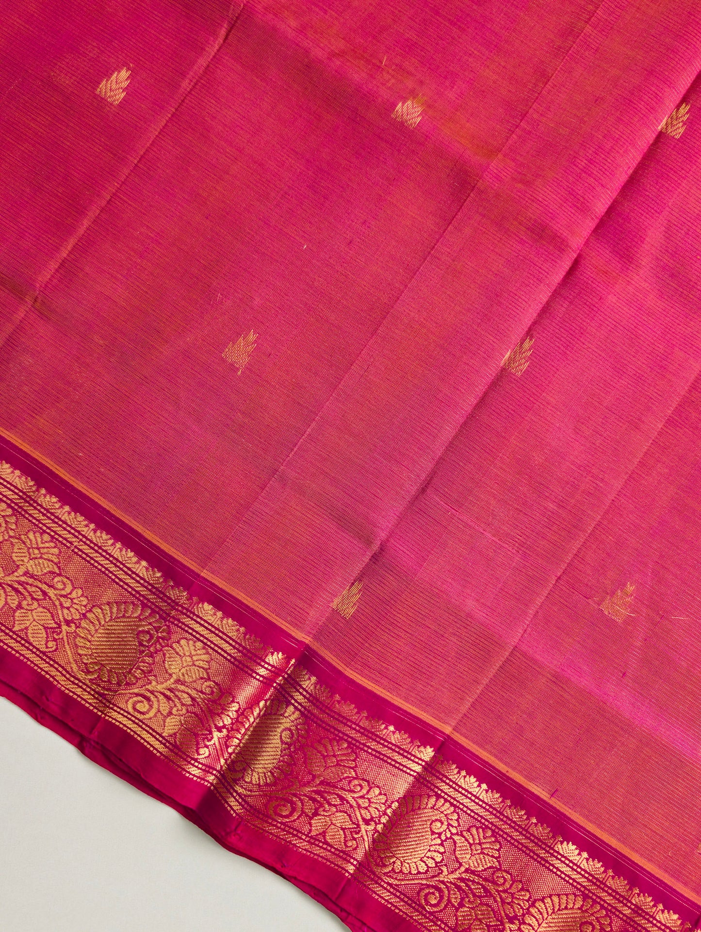 Pink Vaira Oosi Pure Kanchi Silk Cotton Saree