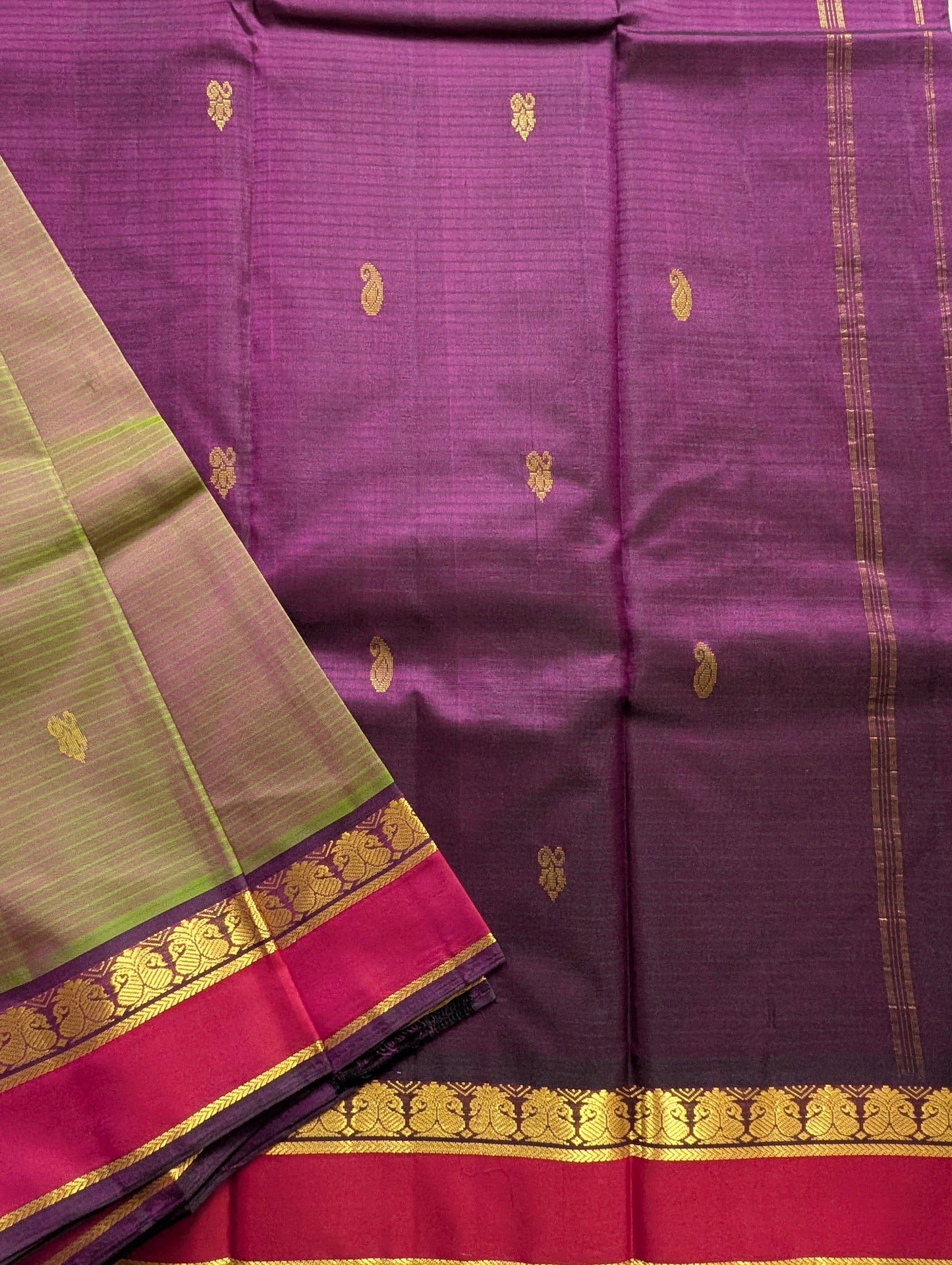 Dual shade Green lightweight Pure Kanchi Silk saree