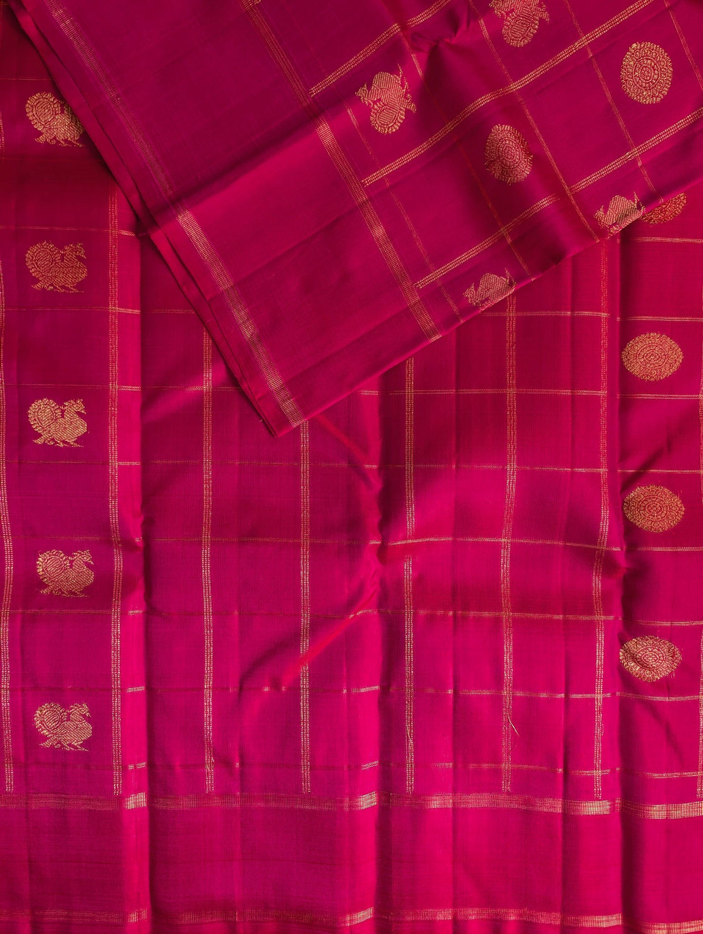 Pink Borderless 3G Zari Kanjeevaram Silk Saree