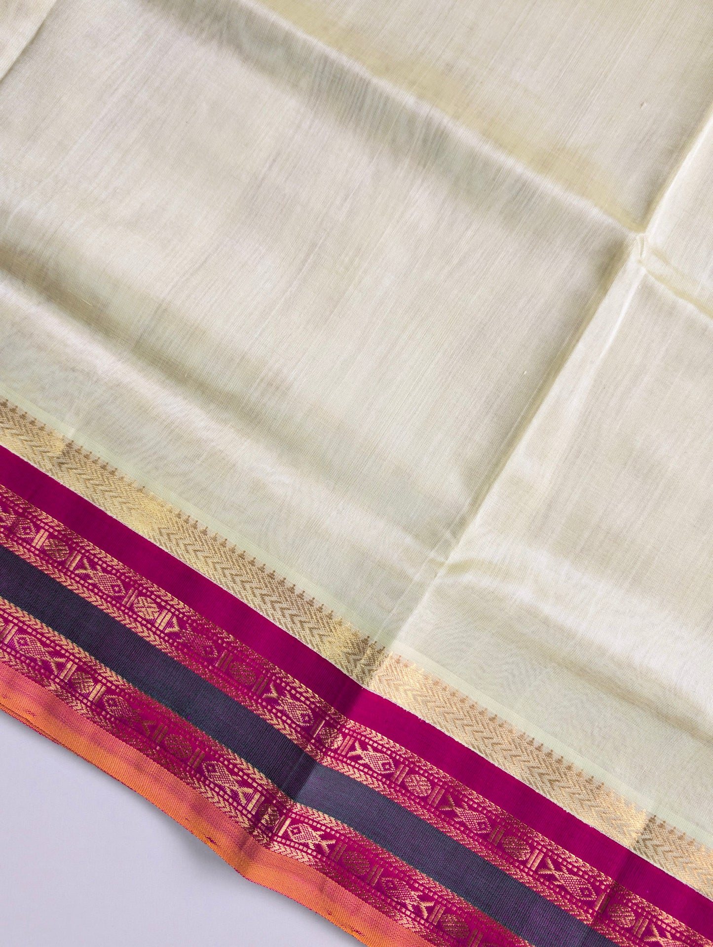 Light Pista Green with Pink border Koravi Pure Kanchi silk cotton