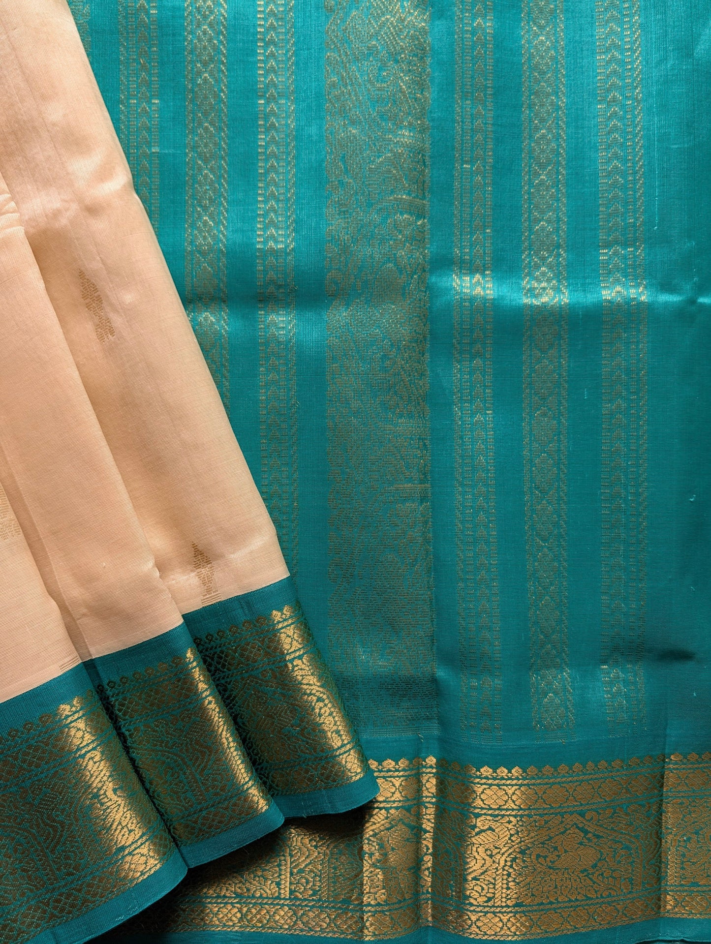 Off White and Cyan Koravi Pure Kanchi Silk Cotton