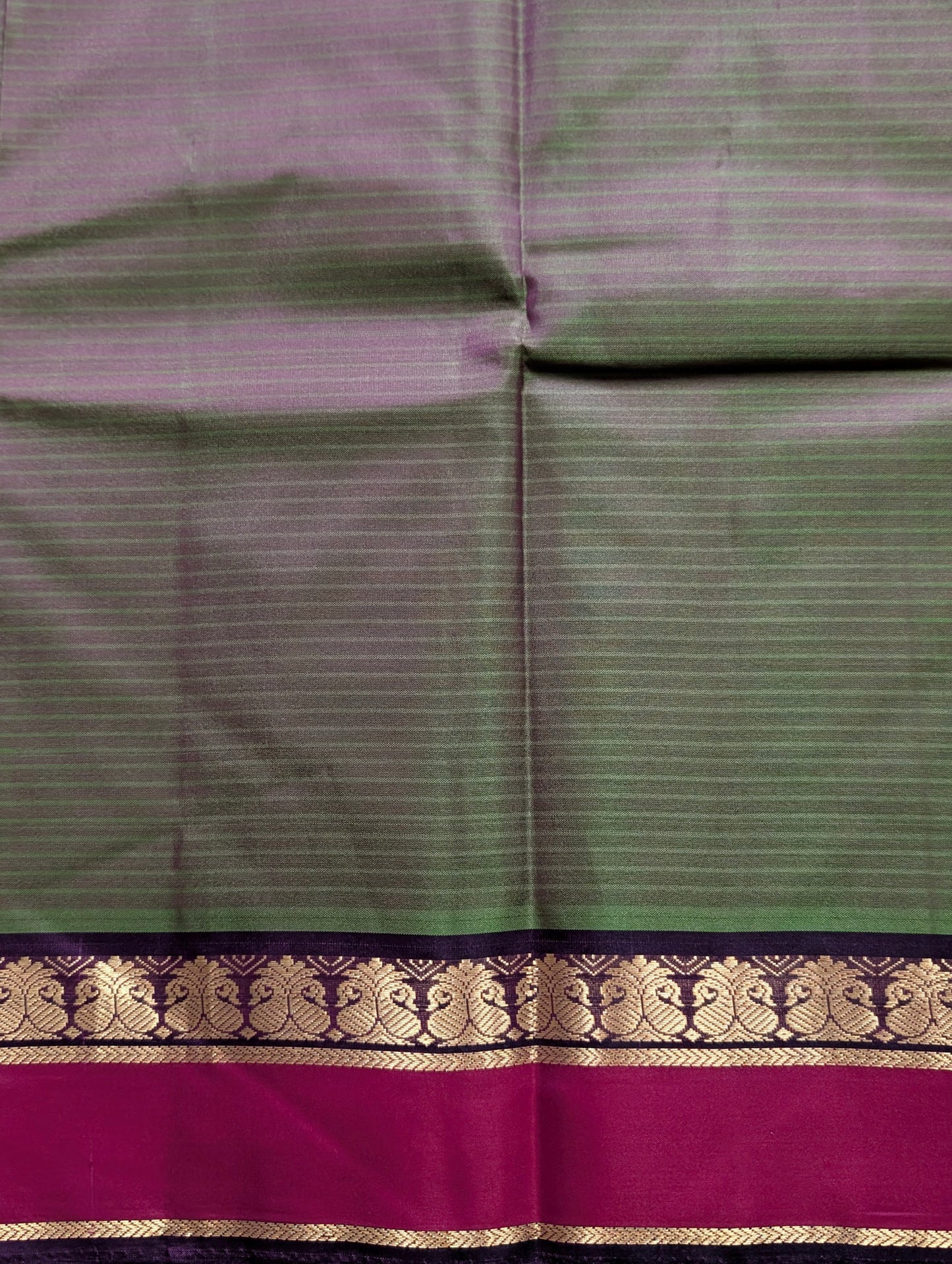 Dual shade Green lightweight Pure Kanchi Silk saree