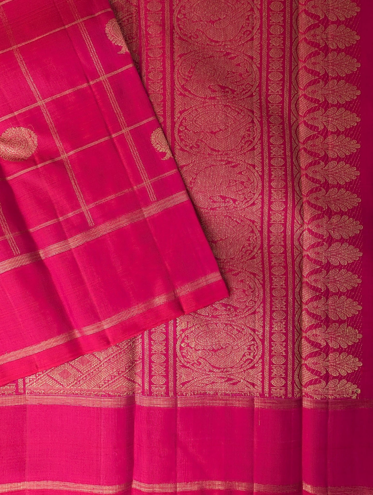 Pink Borderless 3G Zari Kanjeevaram Silk Saree