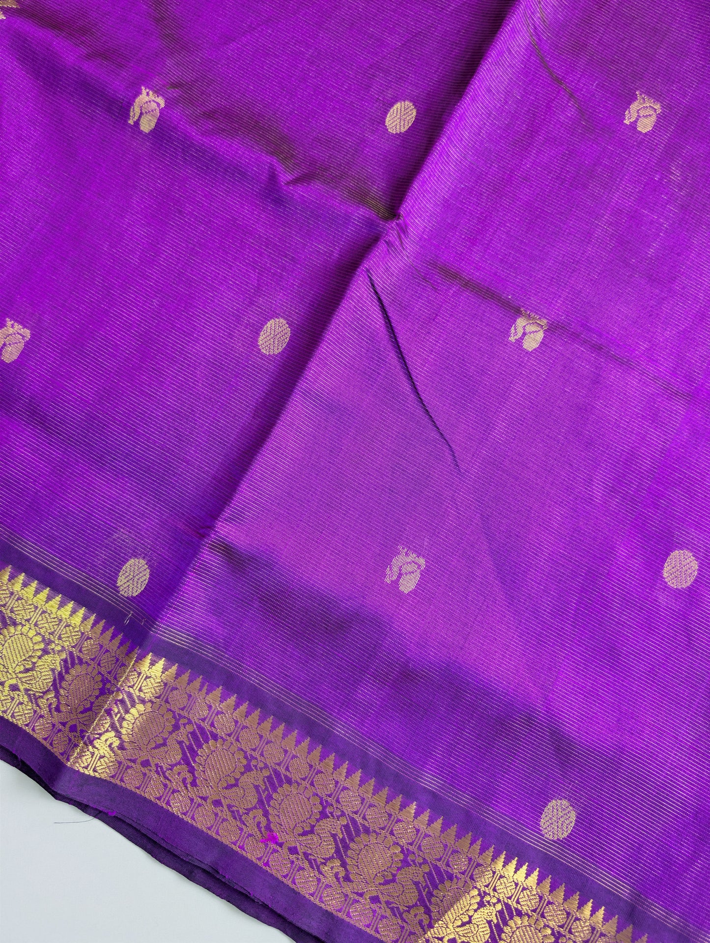 Purple Vaira Oosi Pure Kanchi Silk Cotton Saree with Buttas