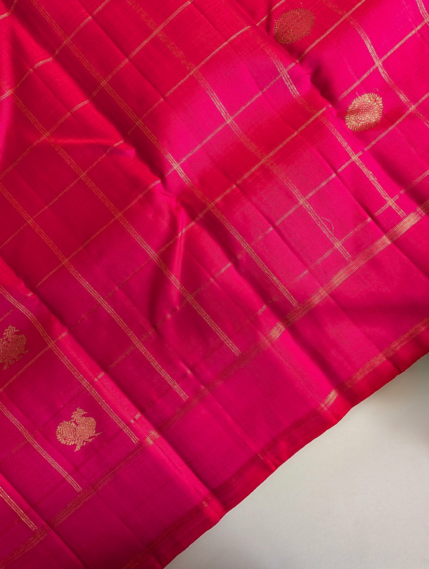 Pink Borderless 3G Zari Kanjeevaram Silk Saree