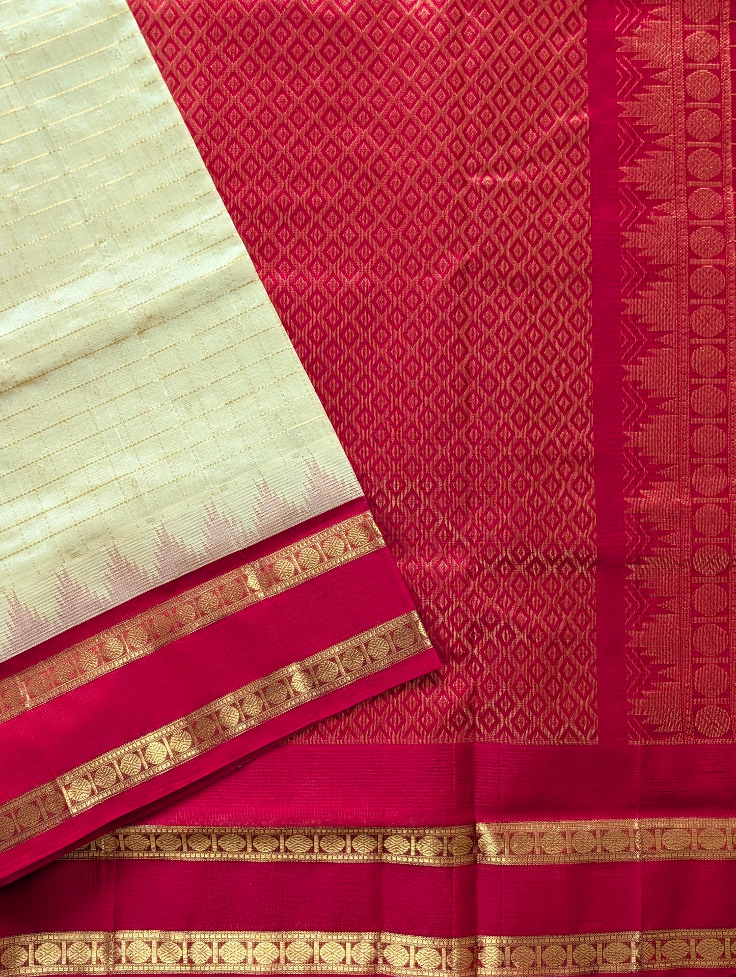 Cream with Red Rettapet border Koravi Pure Kanchi silk cotton
