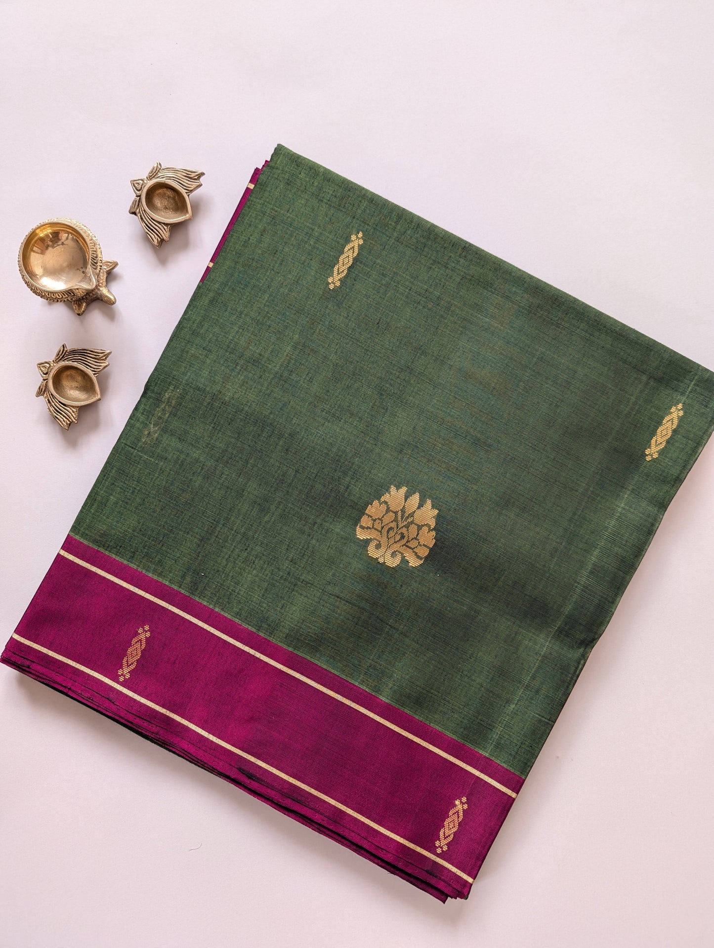 Leaf Green with Red Vegan Silk Cotton