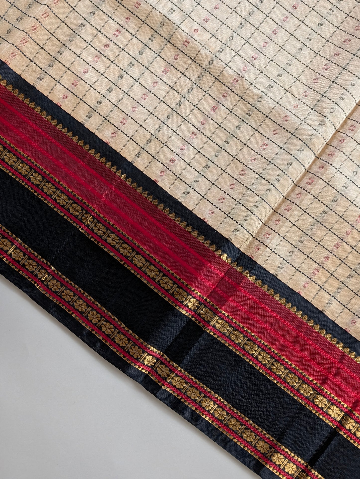 Beige and Black Lakshadeepam Koravi Pure Kanchi silk cotton
