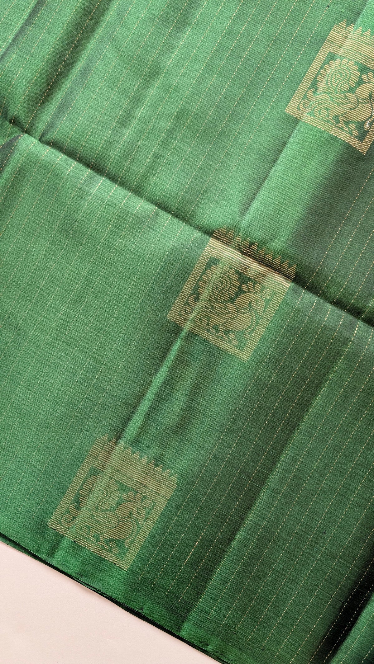 Borderless Green Pure Soft Silk Saree
