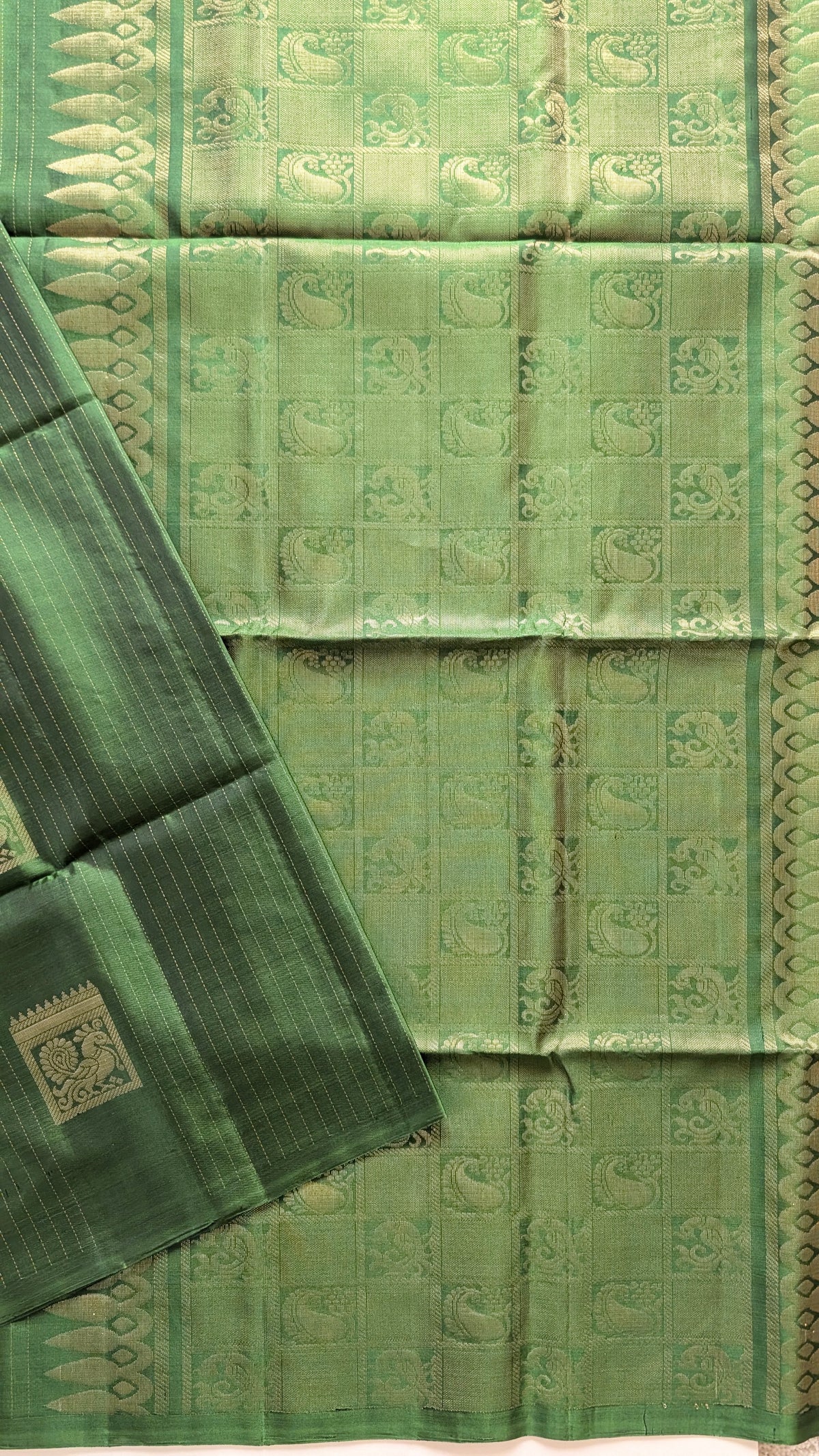 Borderless Green Pure Soft Silk Saree