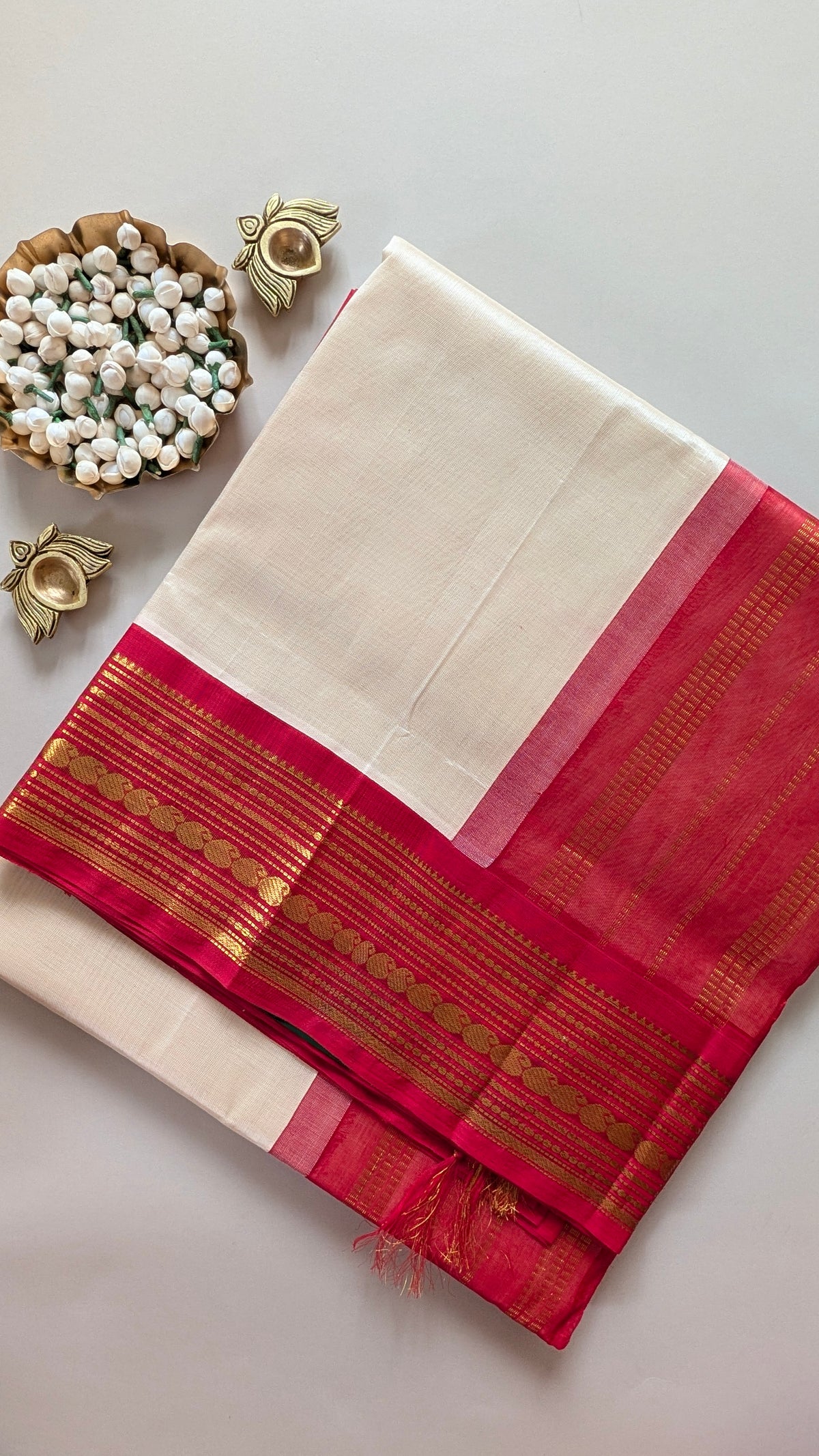 Off White with Red Koravi Pure Kanchi silk cotton